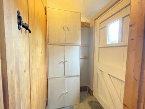 North  Lodge- click for photo gallery